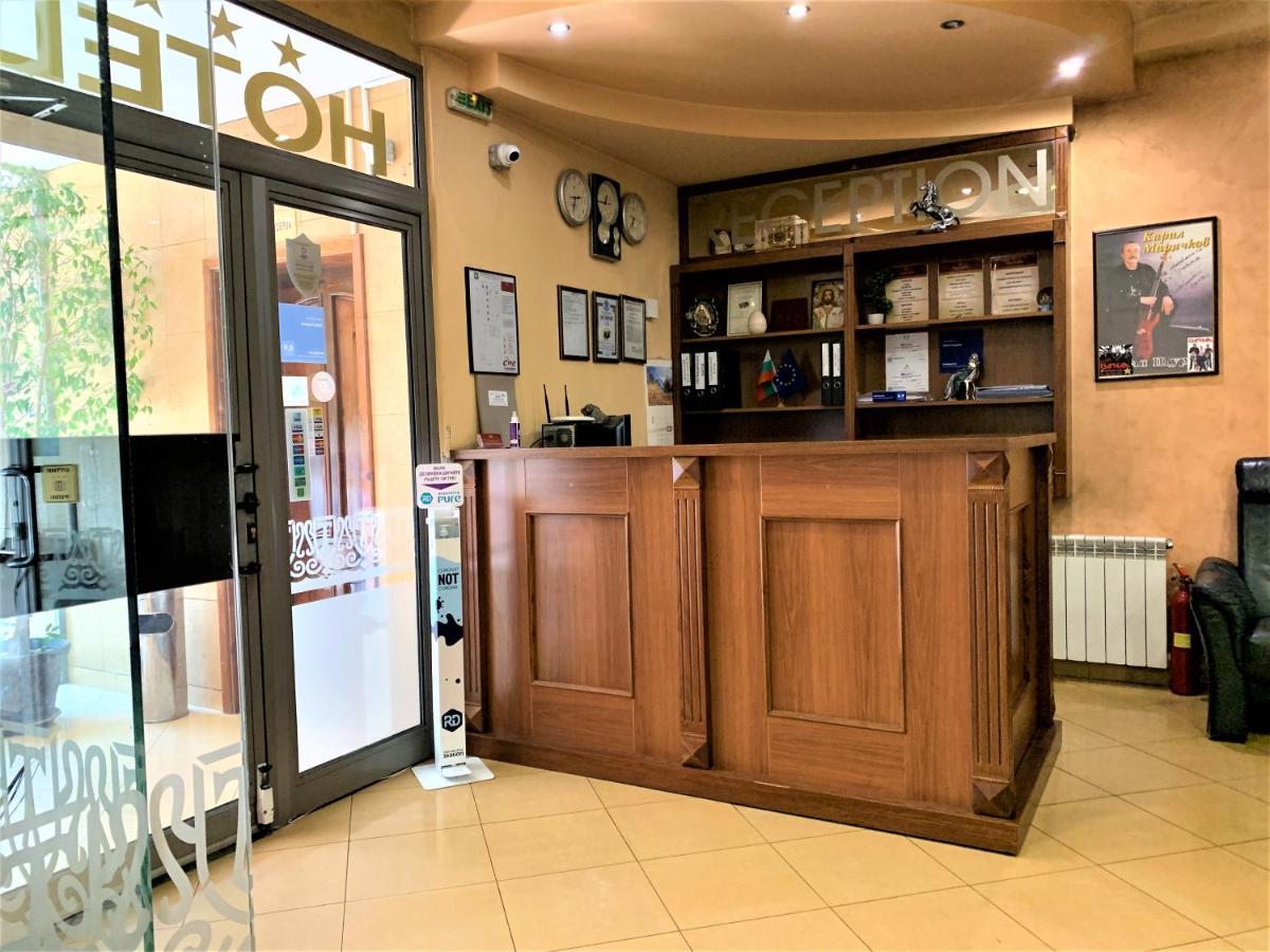 סטרה זגורה Hotel Trayana מראה חיצוני תמונה