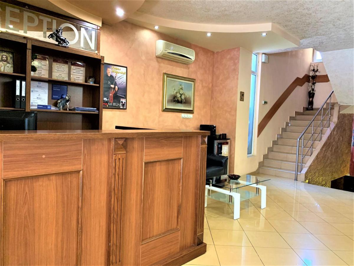 סטרה זגורה Hotel Trayana מראה חיצוני תמונה